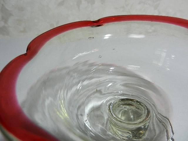 朝顔の五弁花のような開口のレトロな氷カップ（大正～昭和初期）