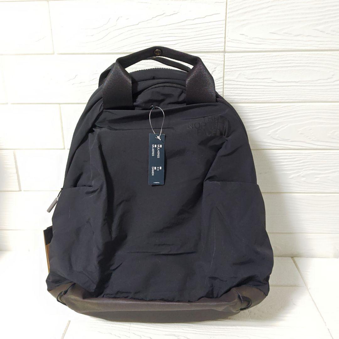 ザノースフェイス　ネバーストップ デイパックW ブラック 18L 軽量 リュック