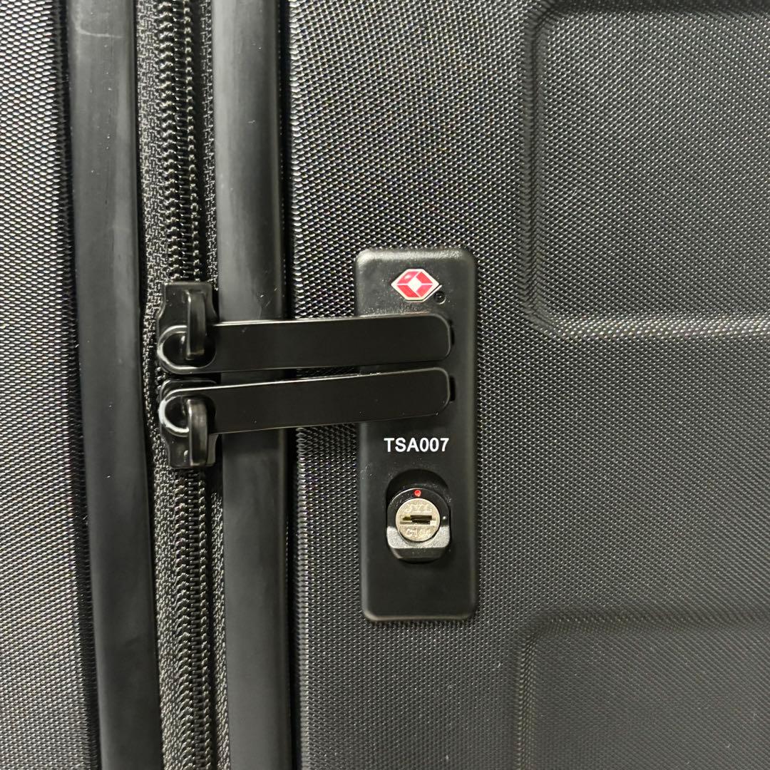 無印良品 105L スーツケース ハードキャリーケース バーを自由に調節できる