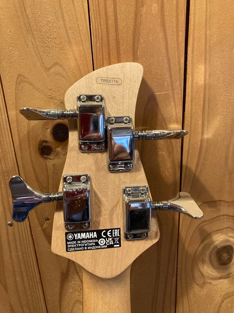 エレキベース 4弦 YAMAHA TRBX174 ブラック