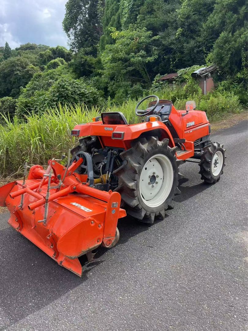 m*u様 中古 クボタ トラクター X-20 4WD 時間数約854h 20馬力