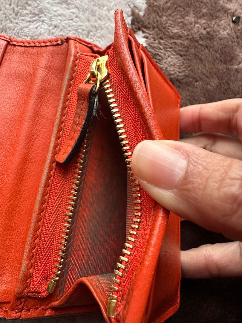 GUCCI ヘビ革 二つ折り財布 オレンジ　パイソン