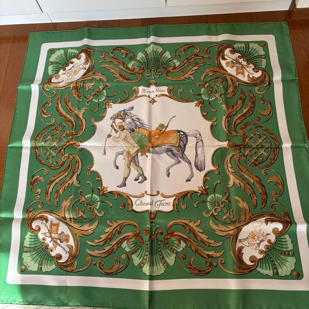 【新品・未使用】エルメス スカーフ カレ90 トルコの馬 Cheval Turc