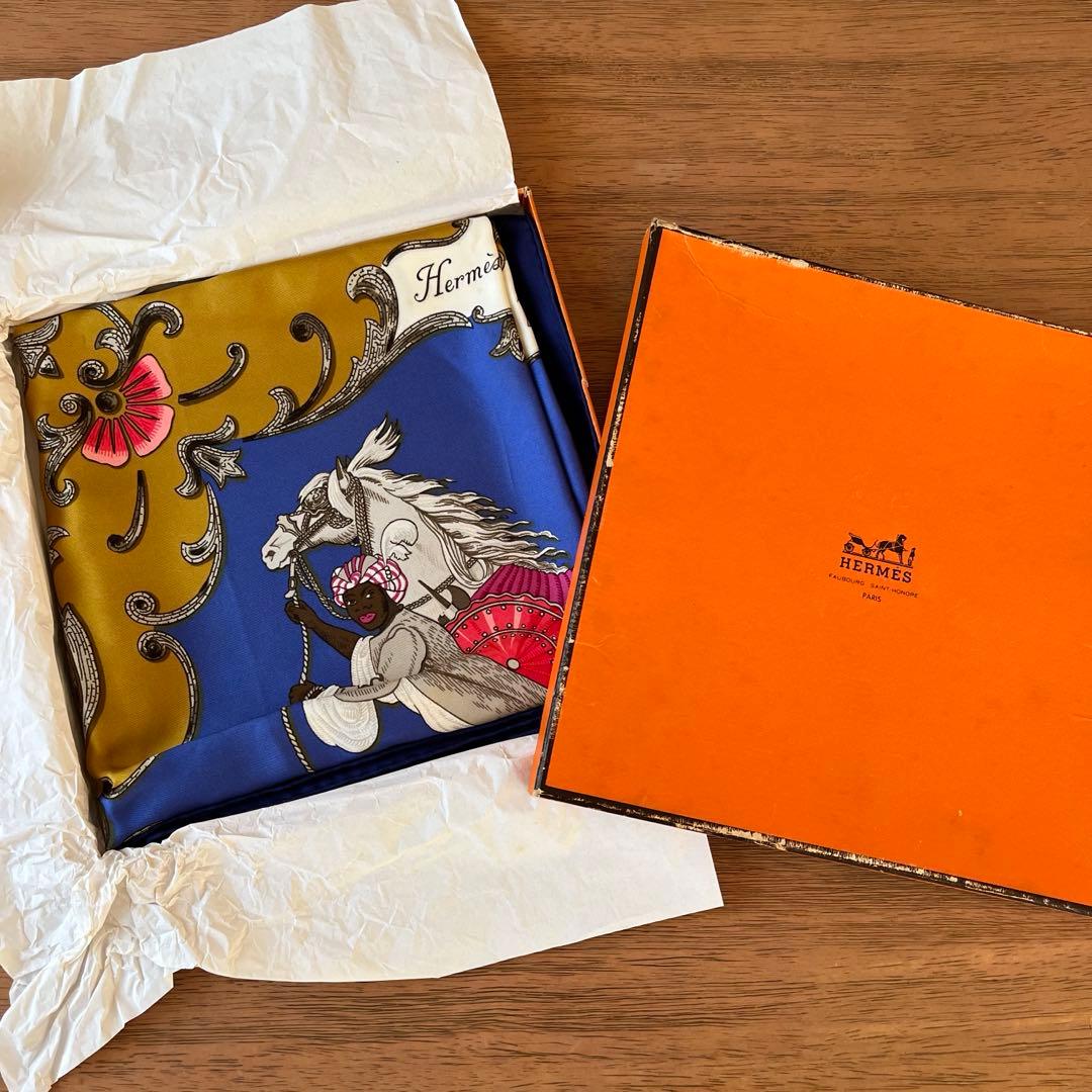 エルメス カレ90 箱あり　正規品　ネイビー　黒人　馬柄　馬　HERMES