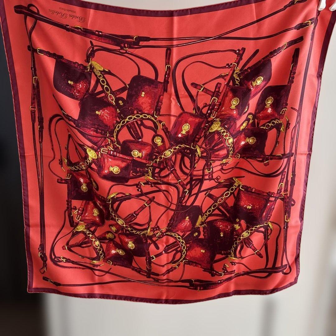 HERMÈS カレ　美品