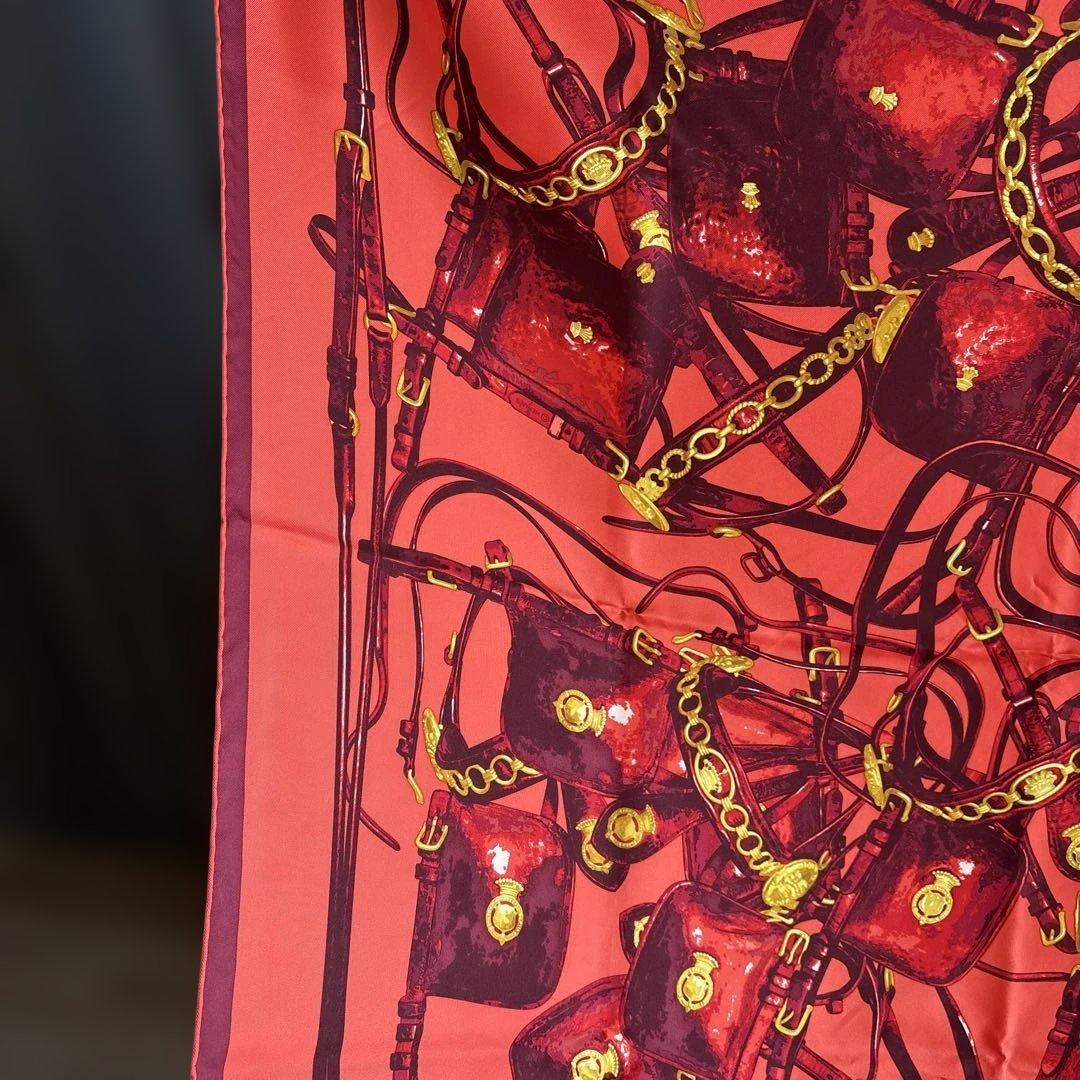 HERMÈS カレ　美品