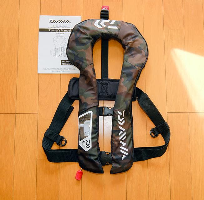 DAIWA DF-2021 自動膨張式ライフジャケット