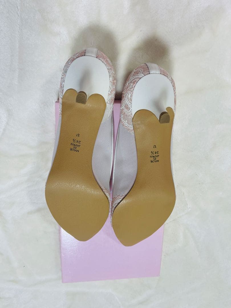 DIANA 新品　24.５cm 靴　パンプス　ピンク×白　レース