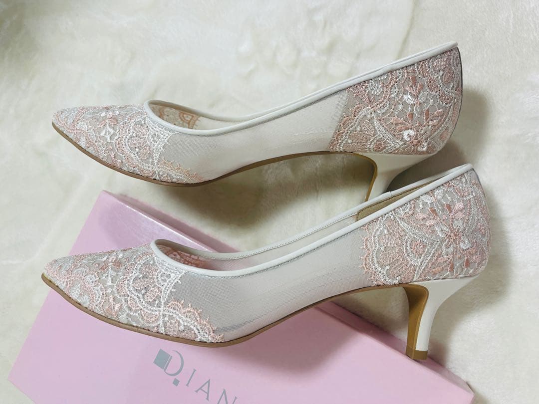 DIANA 新品　24.５cm 靴　パンプス　ピンク×白　レース