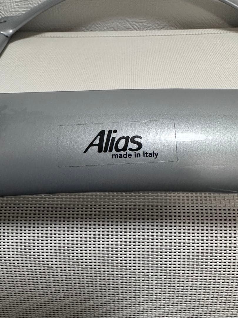 Cassina ixc. Alias アリアス ハイフレームスタッキングチェア③