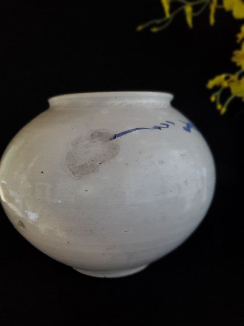 【李朝特集出品】李朝青華白磁壺- 李朝19世紀