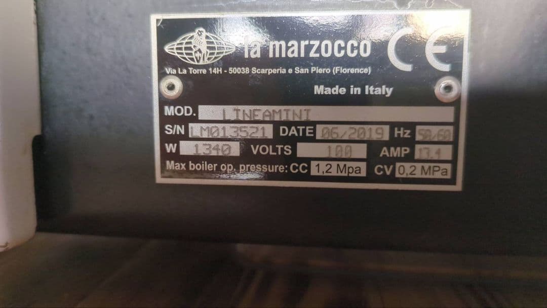 エスプレッソマシン　la marzocco Linea Mini