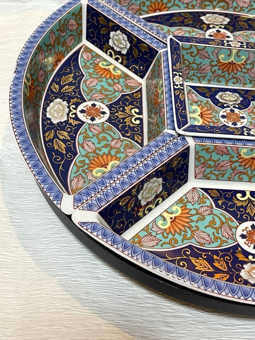 未使用品　古伊万里金彩　回転オードブル皿　花唐草176