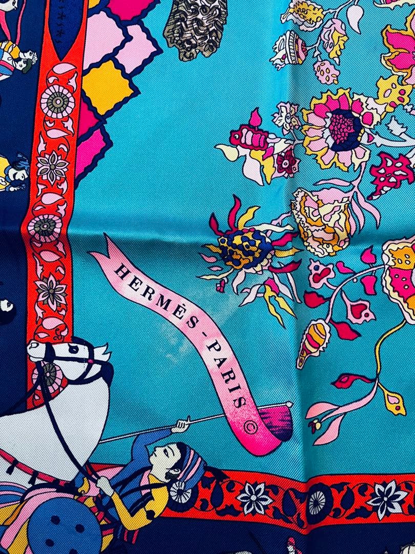 HERMES エルメス カレ90 眩惑のインド　シルク　スカーフ