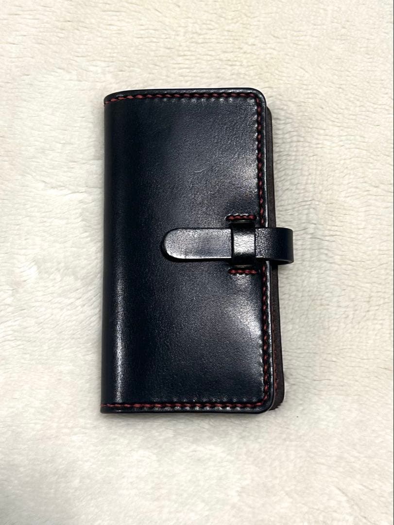 iPhone15Proケース　馬具職人工房