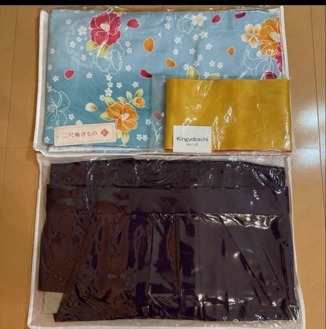 小学生　卒業式　袴4点セット 二尺袖着物&髪飾りセット