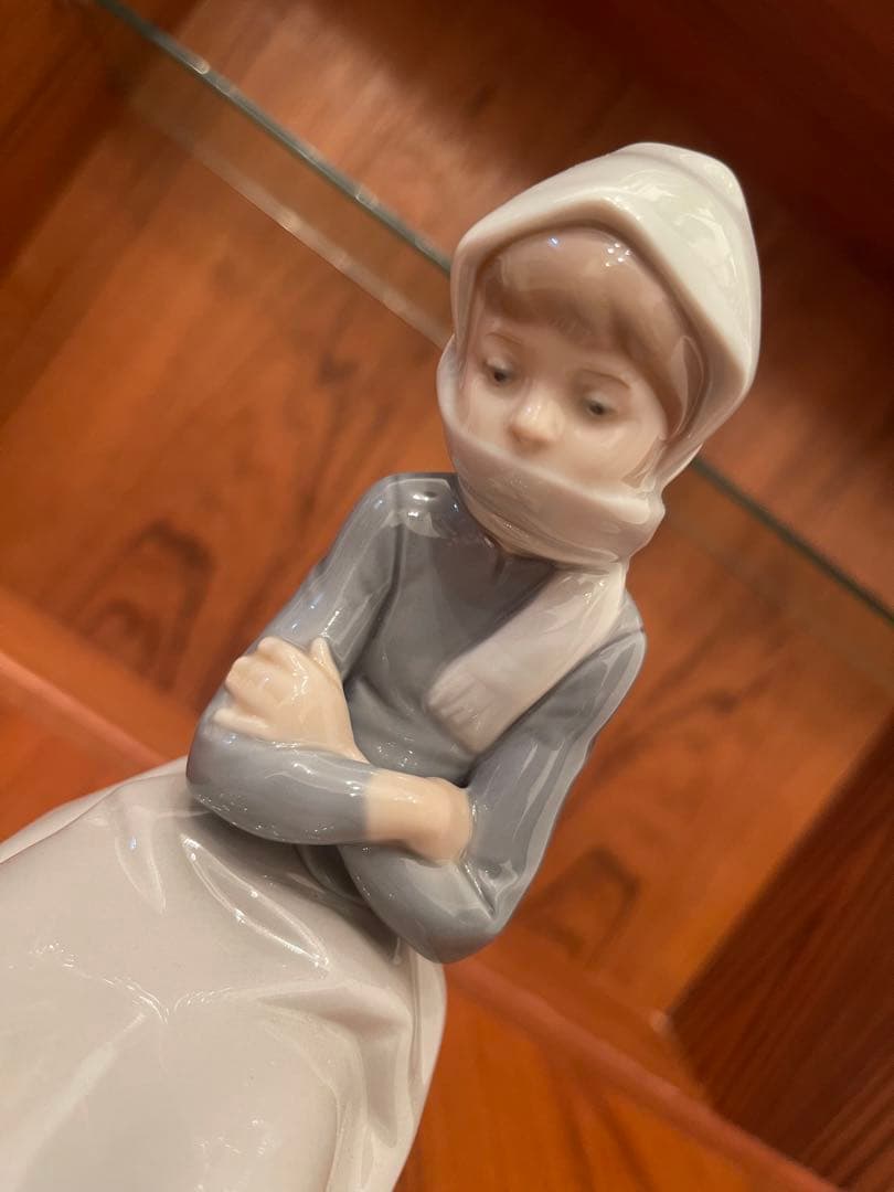 LLADRO リヤドロ　アヒルと少女