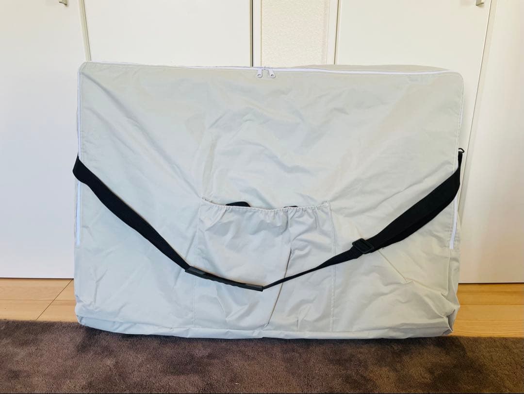 【おまけ盛りだくさん】折りたたみ軽量エステベッド＊引き取り可能な方