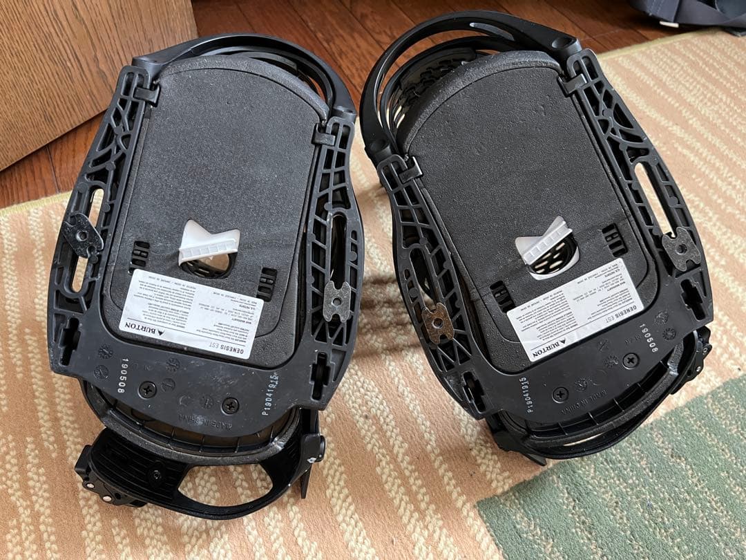 BURTON GENESIS M ESTモデル