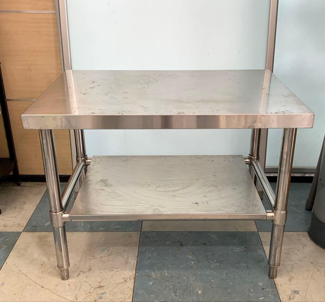 業務用ステンレス作業台 調理台 高さ590㎜×幅750㎜×奥行530㎜