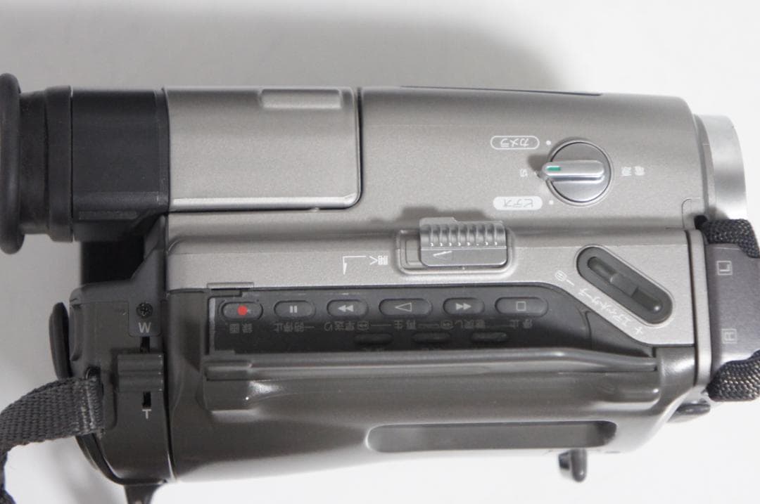 【動作品】SONY CCD TR2 Hi8ビデオカメラ 8mm 603