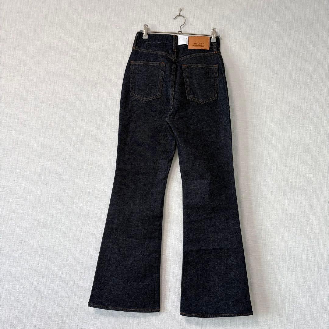 新品タグ付　MOUSSY MVS FLARE ブーツカットデニム ワンウォッシュ