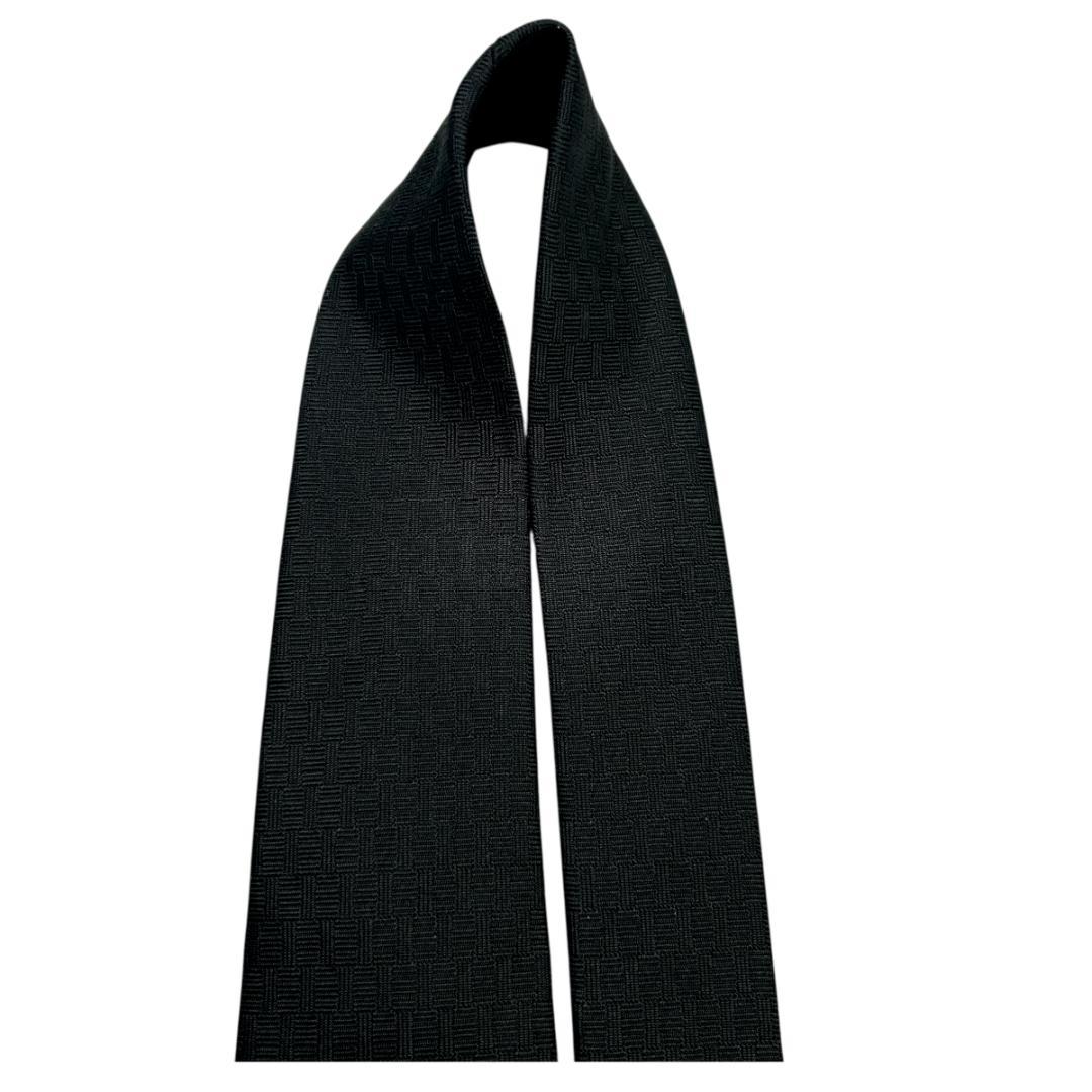 【未使用級】HERMES ネクタイ シルク　 光沢　 黒 フランス製