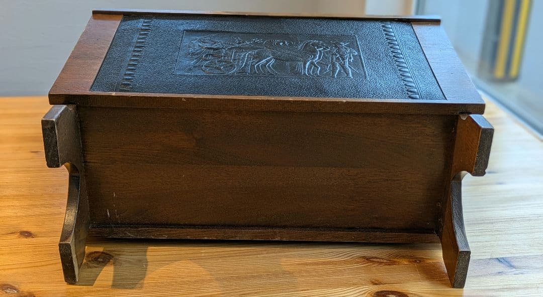 アンティーク　マガジンラック　皮張り　ヴィンテージ　インテリア　木製