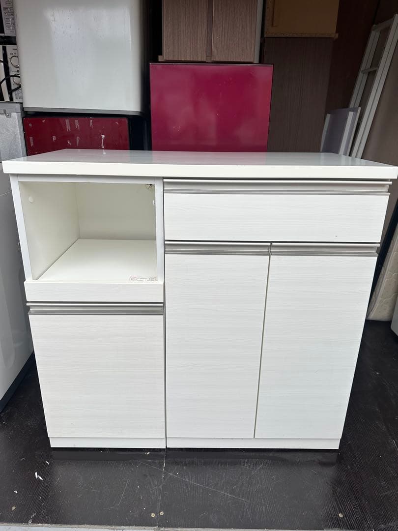 【ニトリ】キッチンカウンター　 ホワイトキャビネット 2ドア 2引き出し