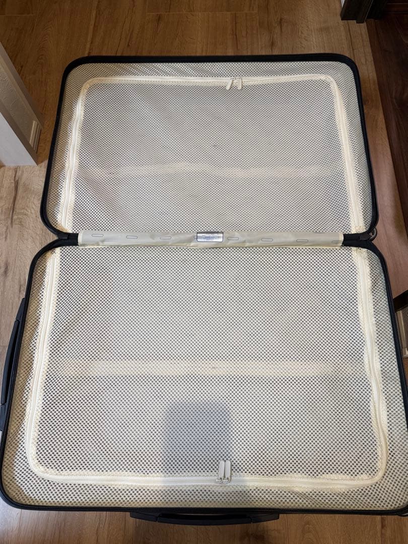 RIMOWA サルサエアー 65L TSAダイヤルロック搭載　ネイビー