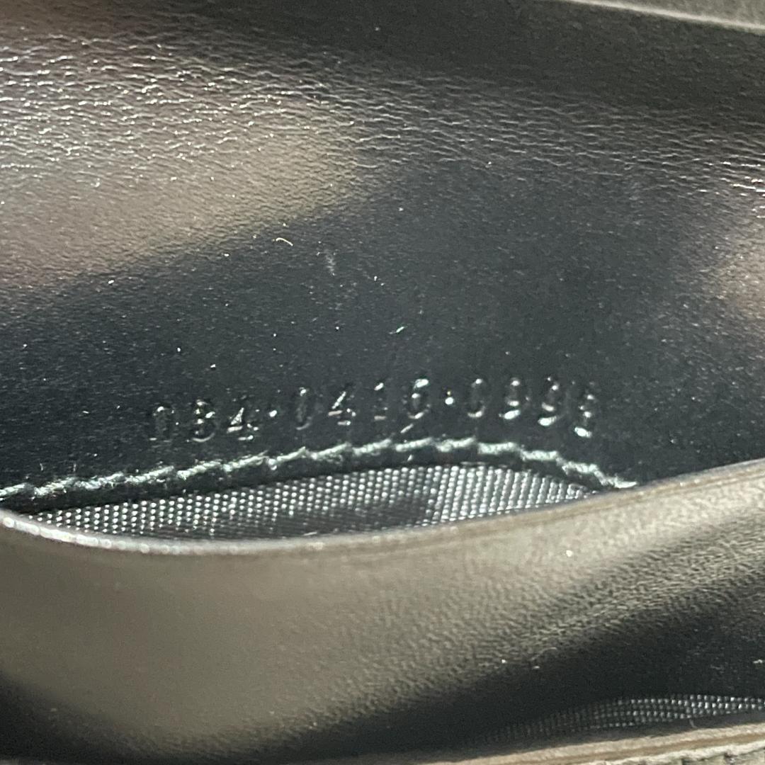 【未使用品】 グッチ　二つ折り 財布　シルバープレート　コンパクトウォレット　黒