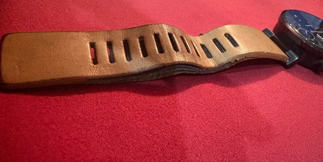 【動作品】 イッセイミヤケ 腕時計 VK67-0010 クロノグラフ