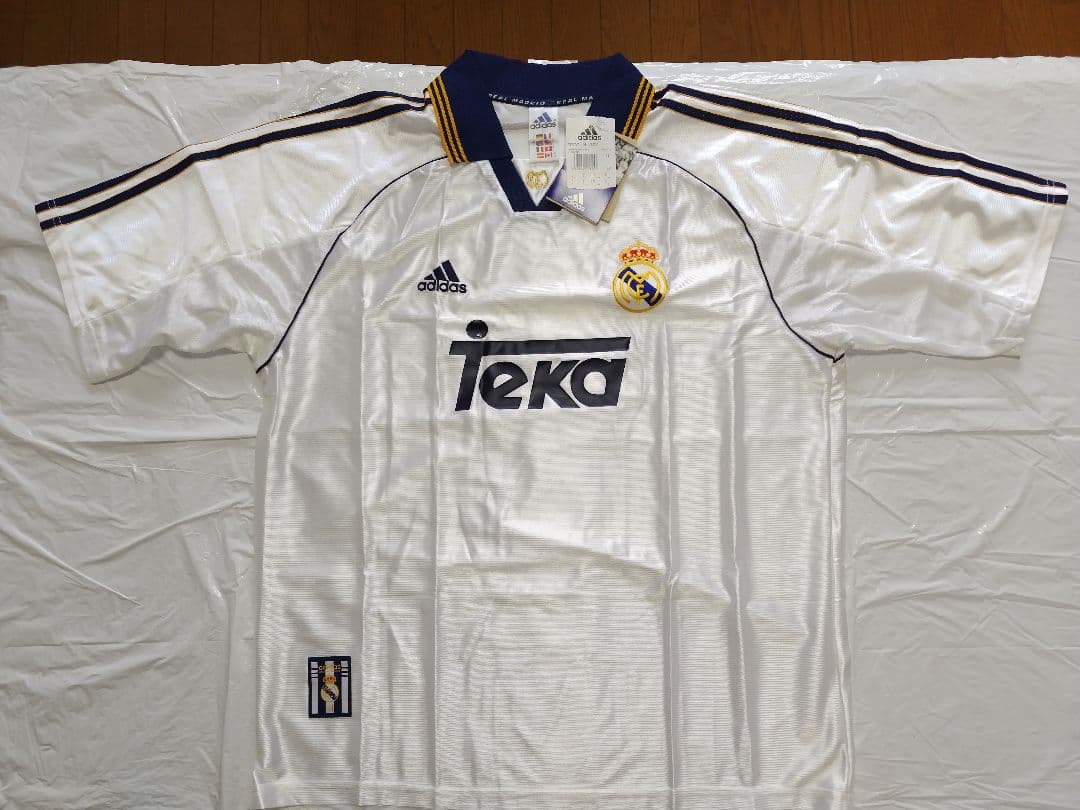 adidasレアル・マドリード98/00ホーム シャツ、パンツセット 未使用品