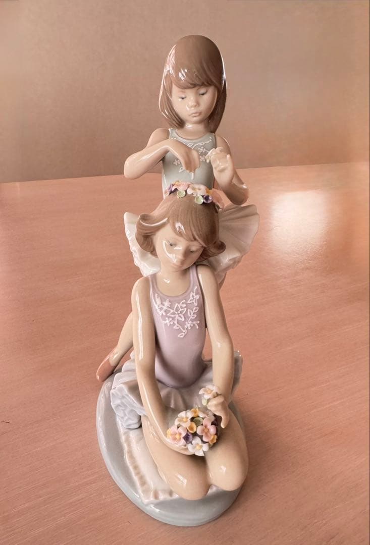 LLADRO リヤドロ　初めてのバレエ　05714