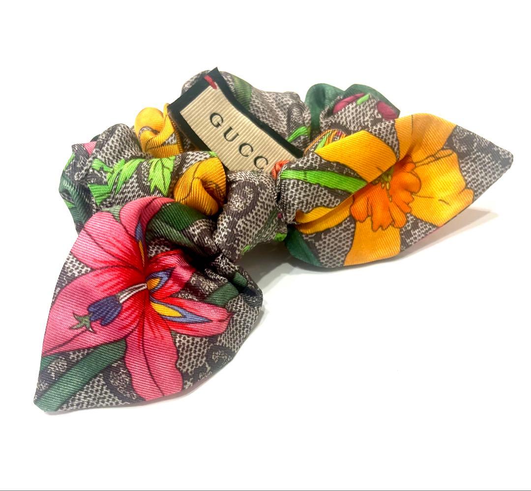 極美品☆グッチ GG柄シュシュ　ヘアゴム　ヘアアクセサリー リボン 花柄