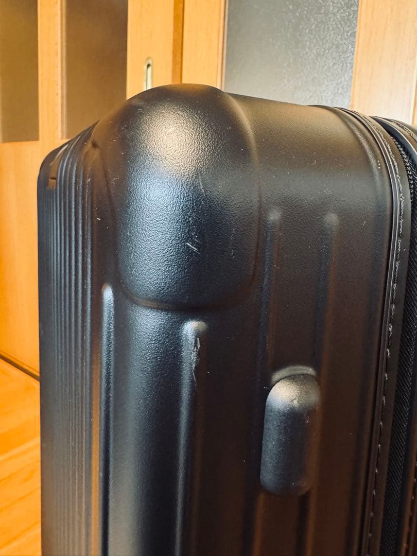 RIMOWA リモワ エッセンシャル チェックインM