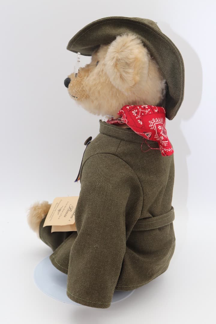 アーティスト・ベア THEODORE 軍服 眼鏡付き 大きなベア37cm