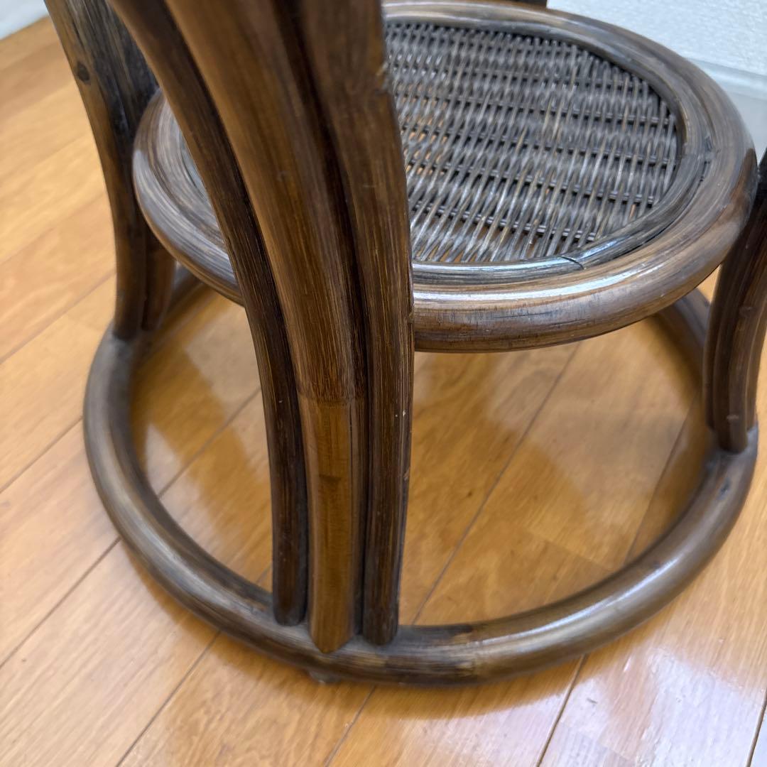 ラタン ガラステーブル 円形 籐 サイドテーブル 下段棚付き