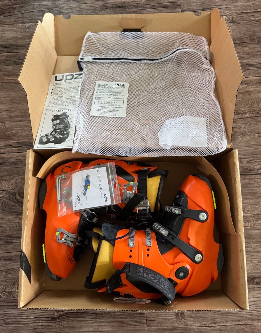 【新品タグ・箱付】UPZ XC-R アルペンボード ハードブーツ 29.5cm