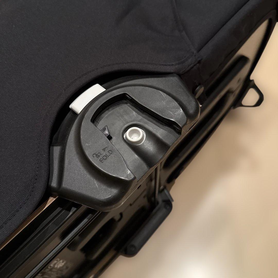 バガブー　ドラゴンフライ　キャリーコット 黒