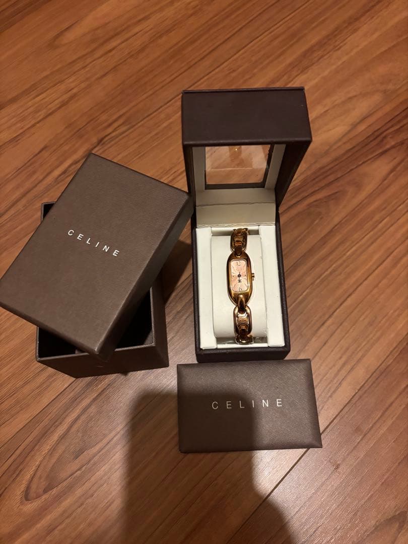CELINE ゴールド アナログ腕時計