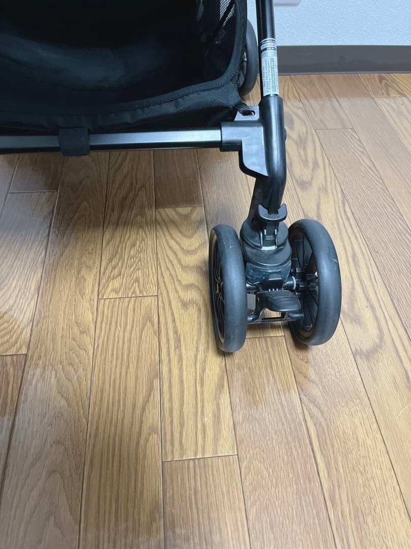 【極美品】コンビ スゴカルα4キャスcompact エッグショック⭐︎