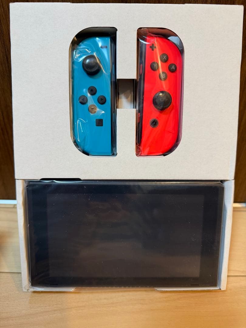 断*中様 Nintendo Switch 本体 青/赤 Joy-Con付き