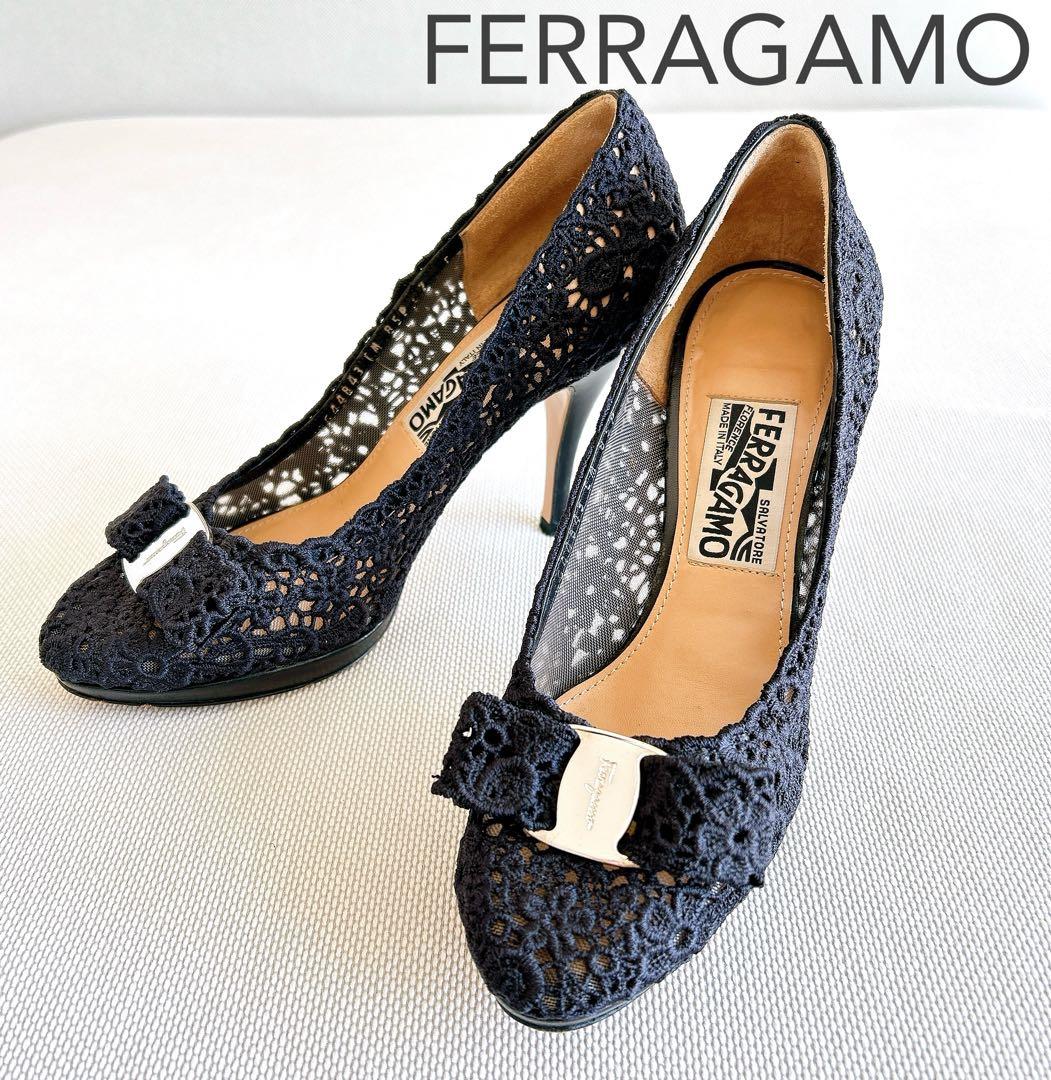 FERRAGAMO ブラック レース ヴァラ リボン　ハイヒール　7
