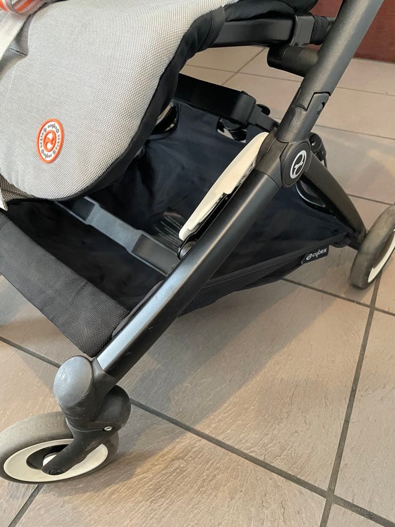 cybex サイベックス　ベビーカー LIBELLEリベル　グレー2023