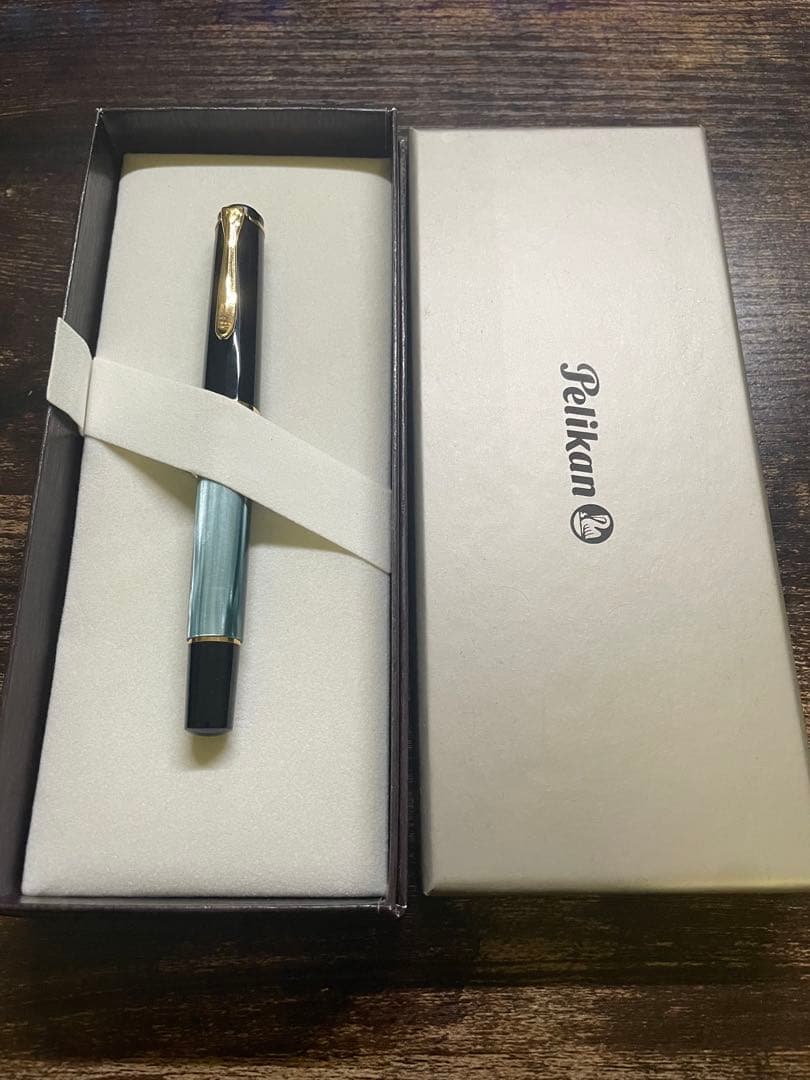 Pelikan 万年筆 M200 EF マーブルグリーン