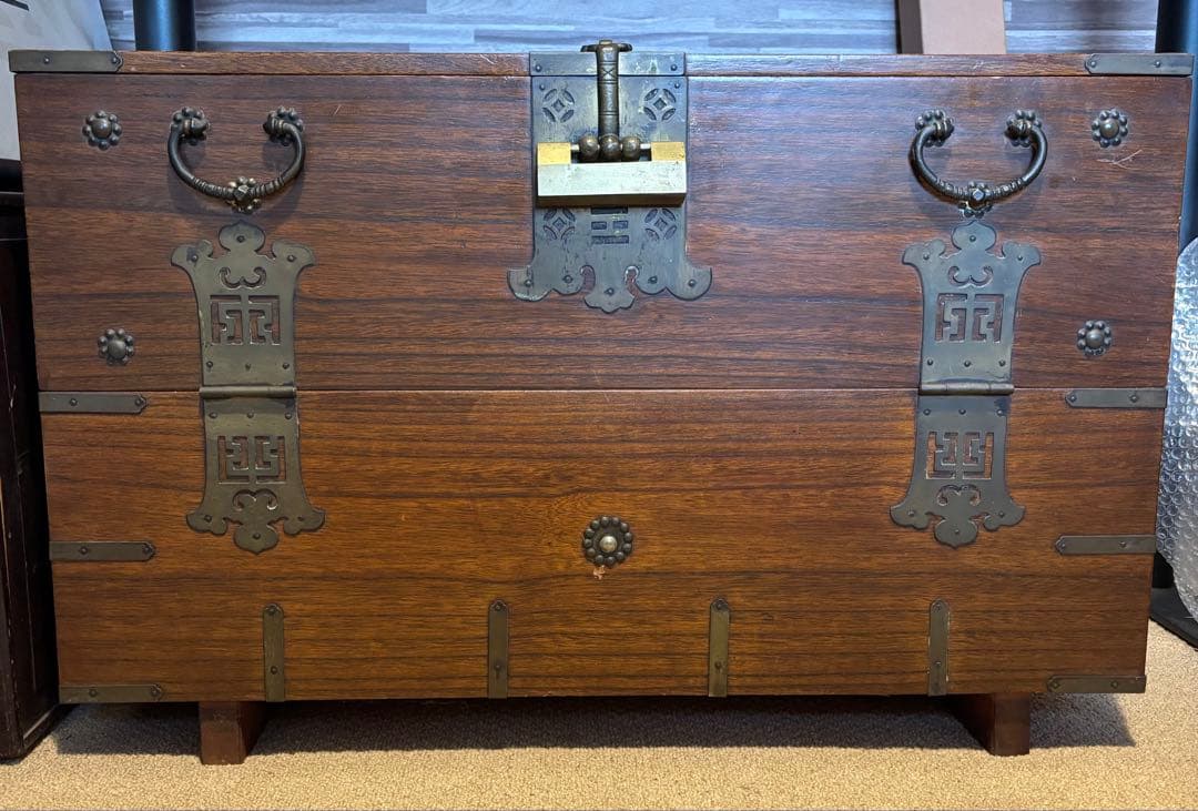 バンダジ 箪笥 中〜大型 錠前 鍵付き 李朝家具 朝鮮