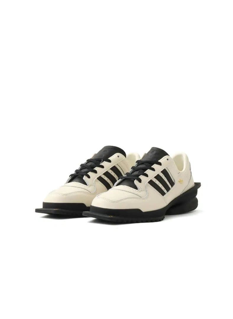 adidas FORUM ホワイト 23.5cm FORUM SQ W