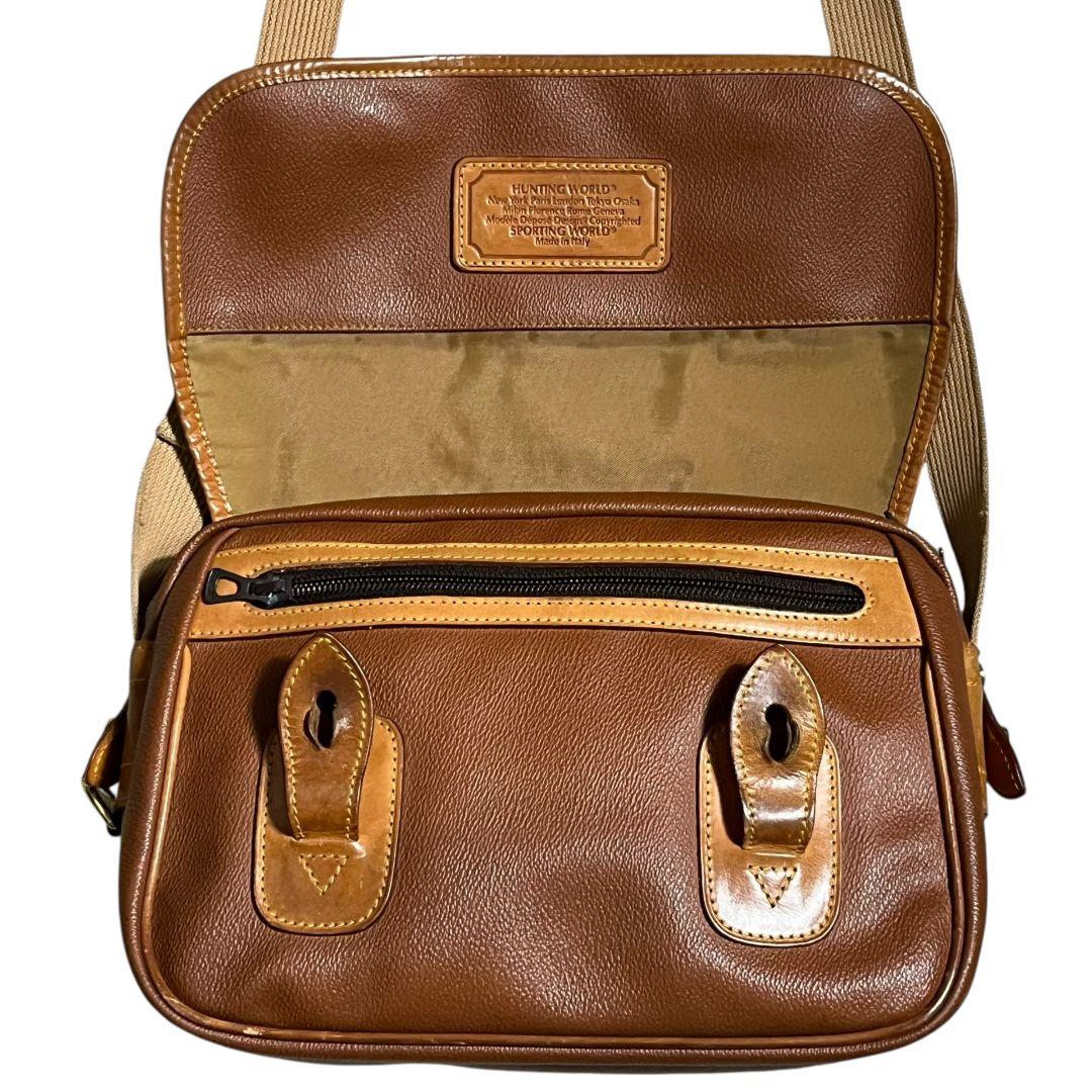 【 良品 】 ハンティングワールド　メッセンジャーバッグ　フラップベルト　レザー