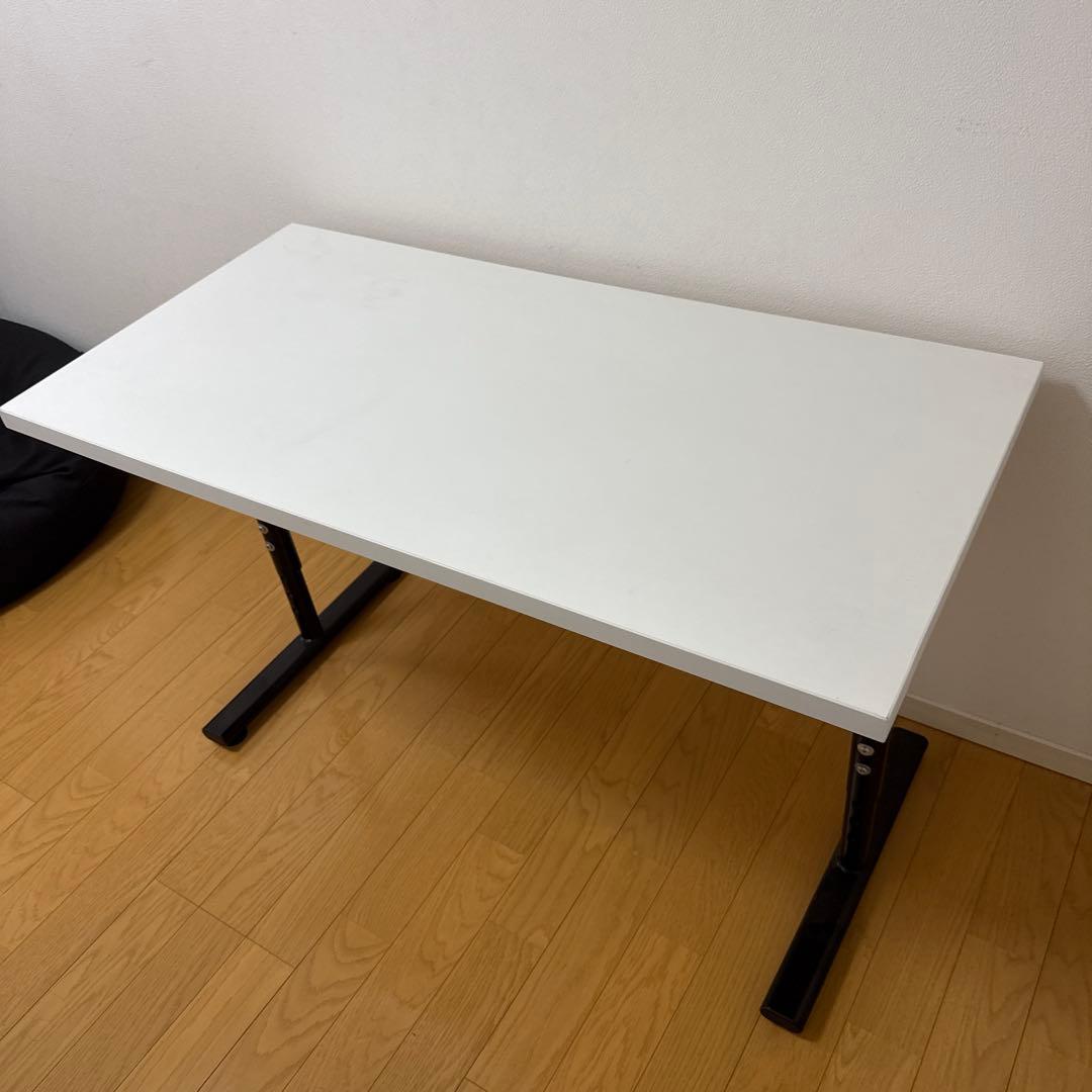 ニトリ　デスク